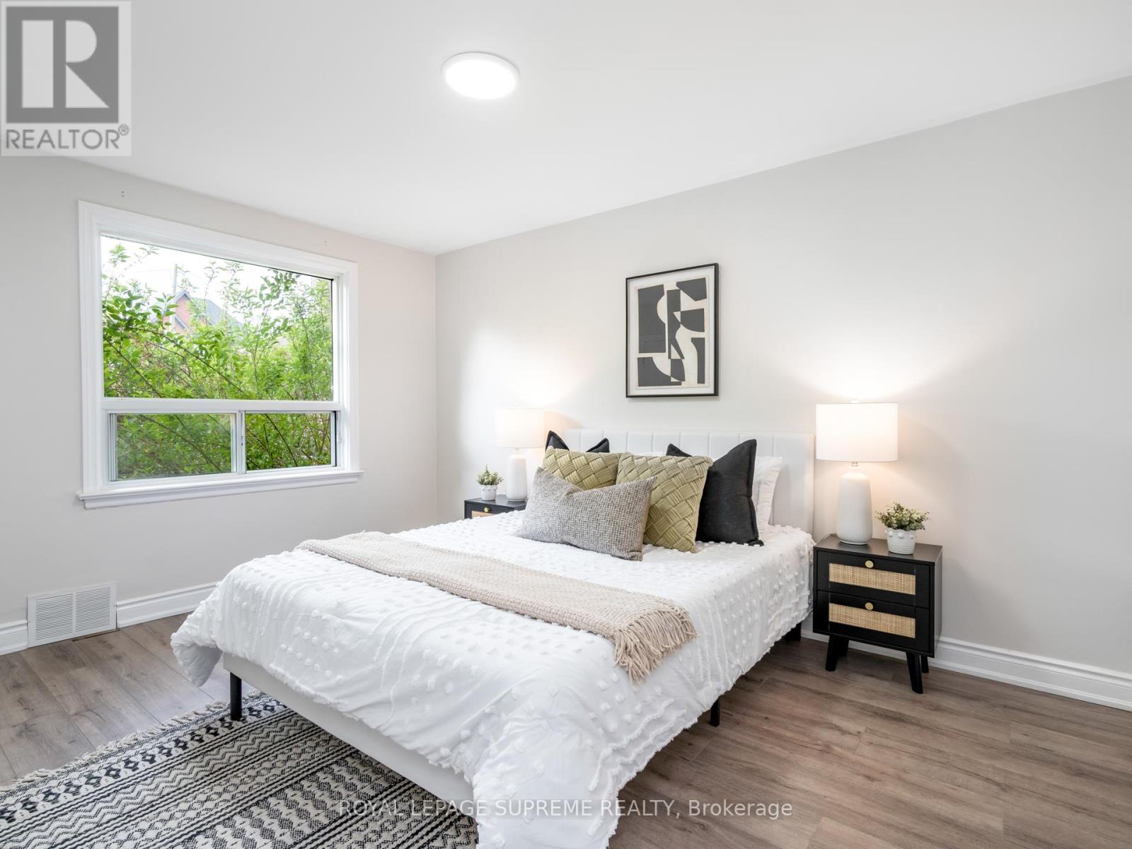 40 Cartwright Avenue, Toronto, Ontario M6A 1T9 - Photo 20 - W12517826