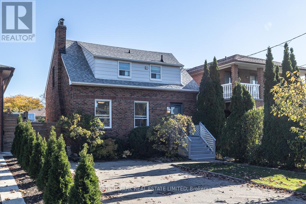 29 MULHOLLAND AVENUE W, Toronto, Ontario