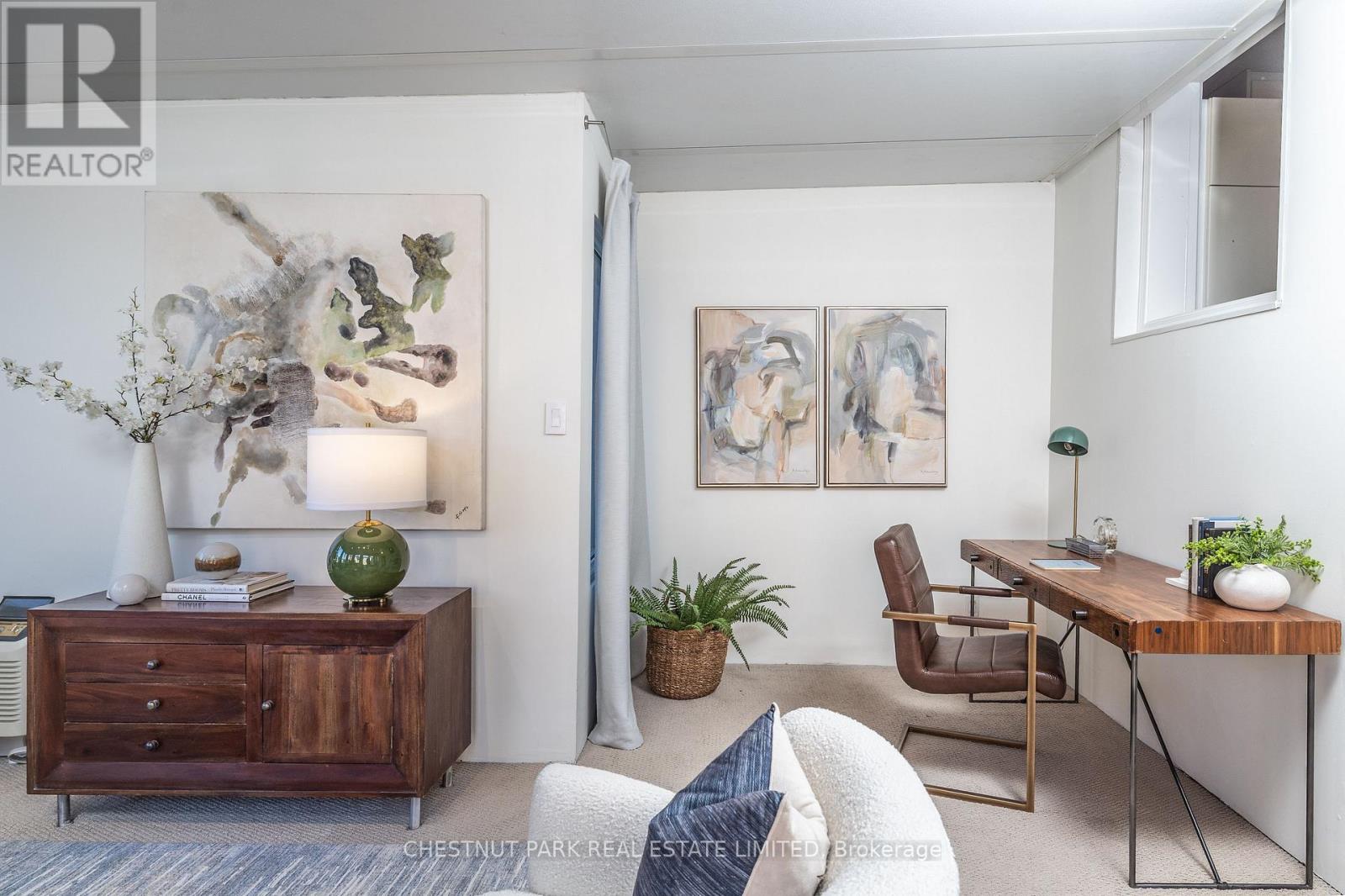 29 Mulholland Avenue W, Toronto, Ontario  M6A 2S1 - Photo 5 - W12517832