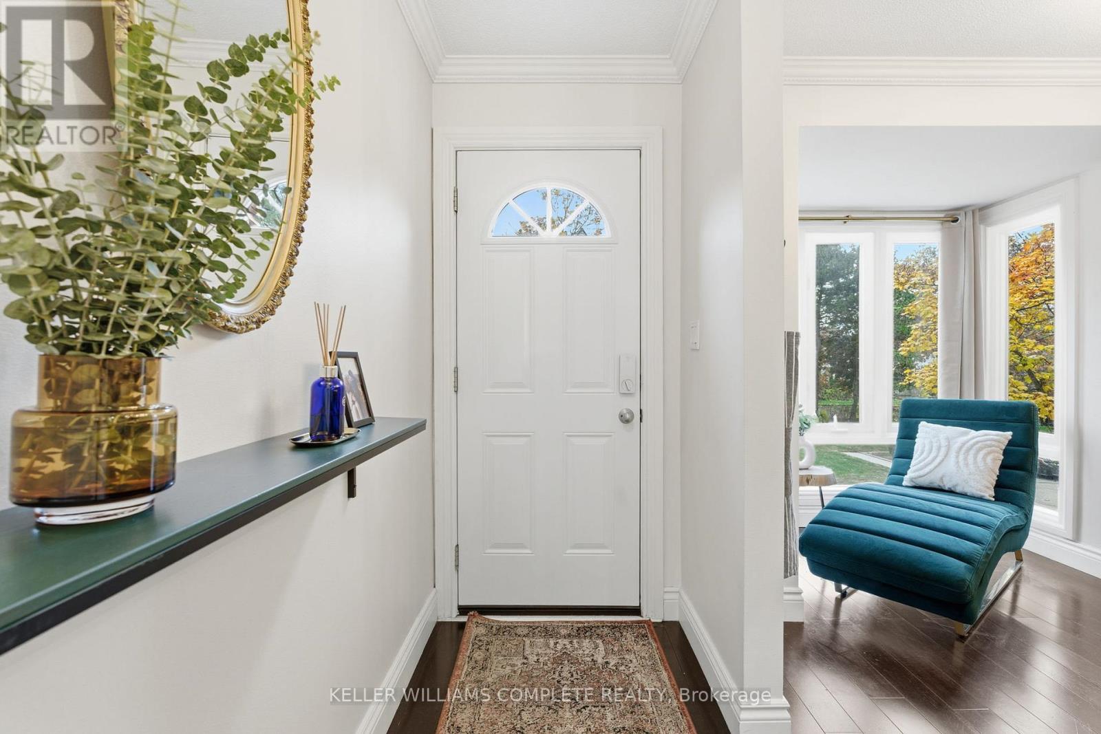 614 - 895 Maple Avenue, Burlington, Ontario L7S 2H7 - Photo 3 - W12517882