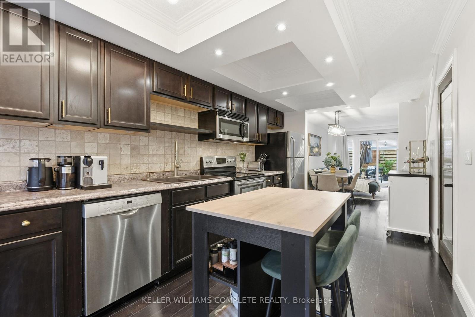 614 - 895 Maple Avenue, Burlington, Ontario L7S 2H7 - Photo 8 - W12517882