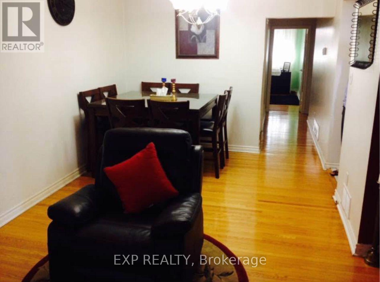 Upper Unit - 60 Seacliff Boulevard, Toronto, Ontario M9L 2G4 - Photo 3 - W12517888