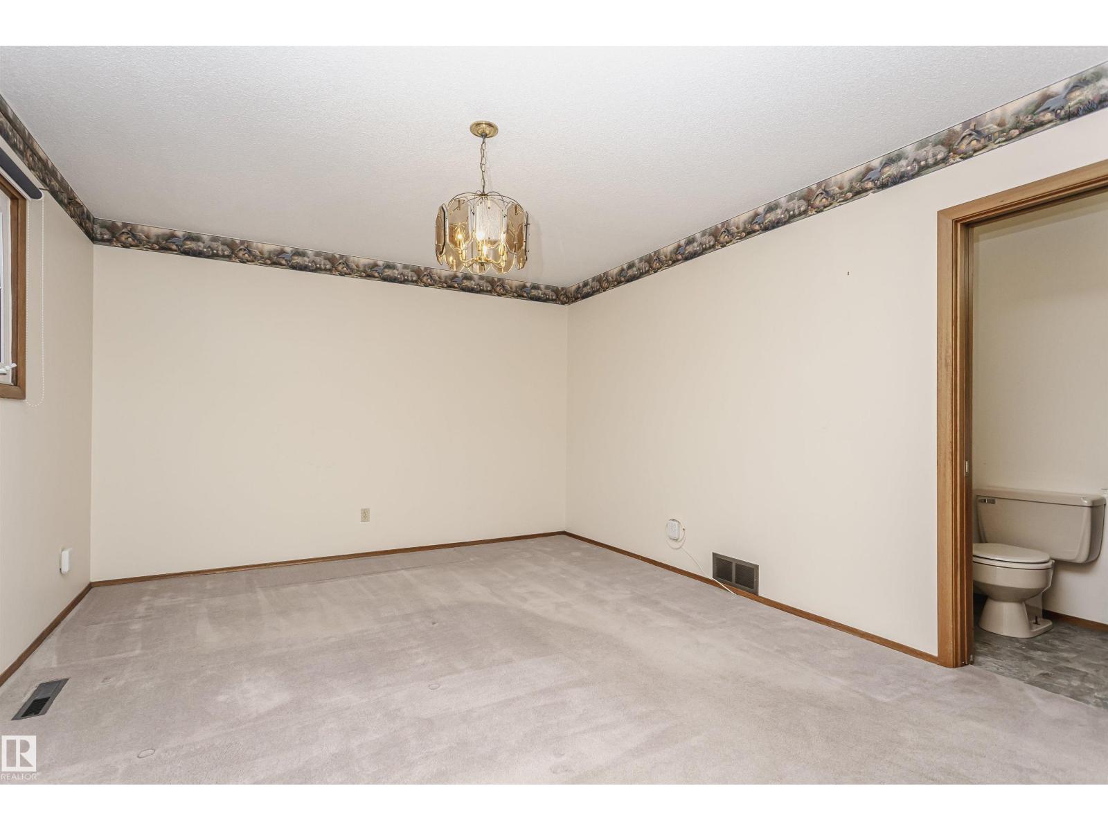 7015 139 Av Nw, Edmonton, Alberta  T5C 2M3 - Photo 15 - E4464930