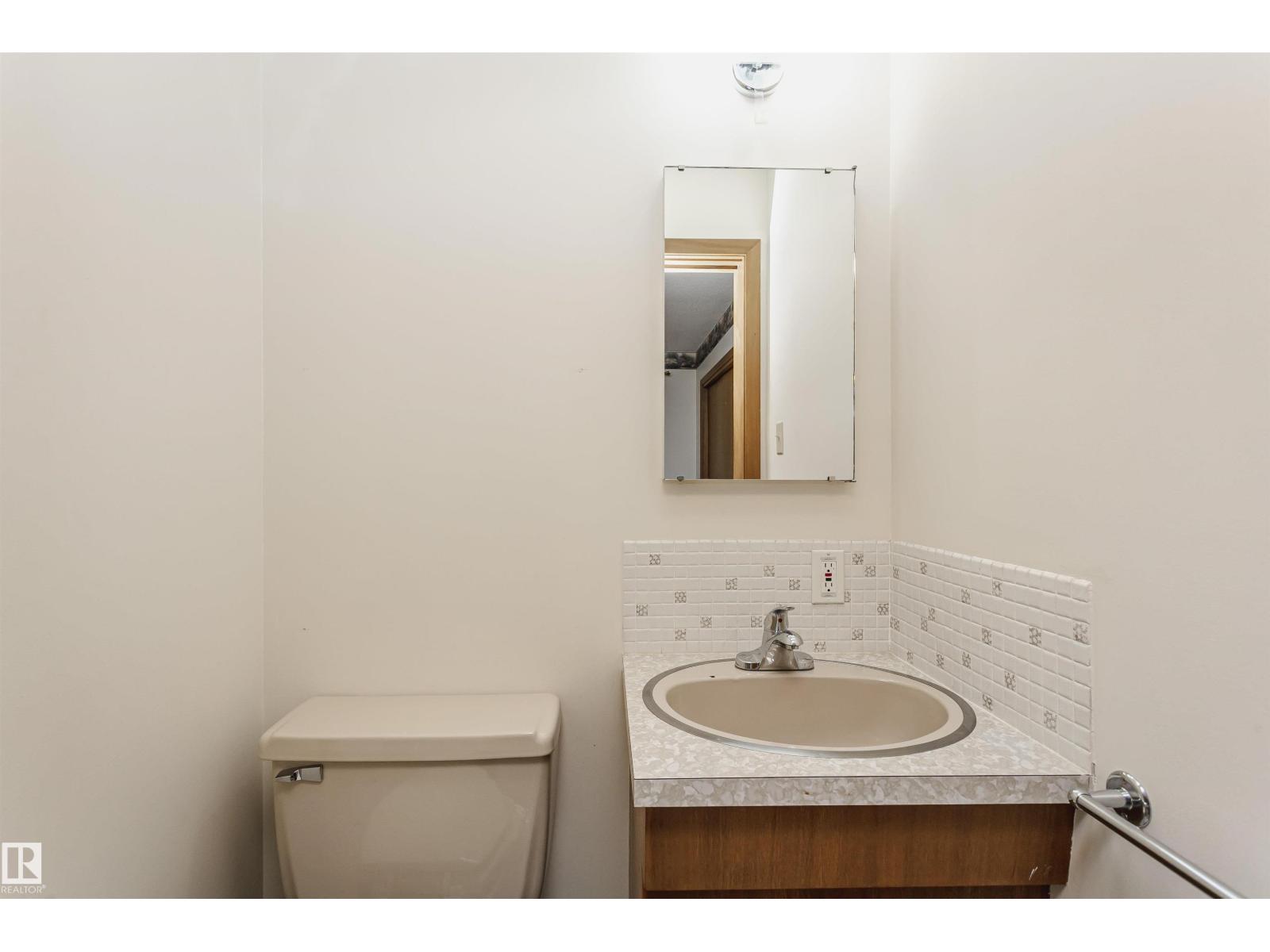 7015 139 Av Nw, Edmonton, Alberta  T5C 2M3 - Photo 16 - E4464930