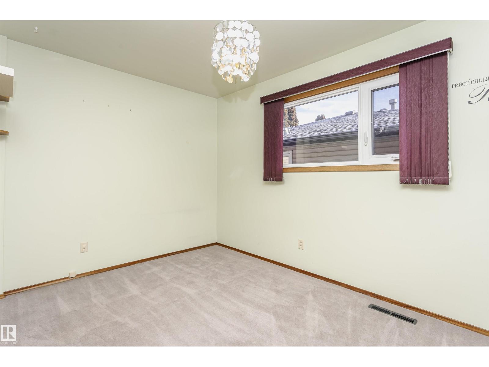 7015 139 Av Nw, Edmonton, Alberta  T5C 2M3 - Photo 19 - E4464930