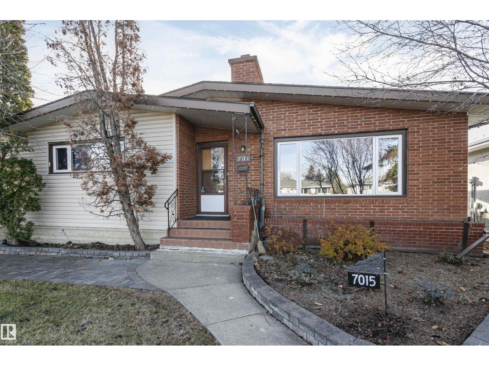 7015 139 Av Nw, Edmonton, Alberta  T5C 2M3 - Photo 2 - E4464930