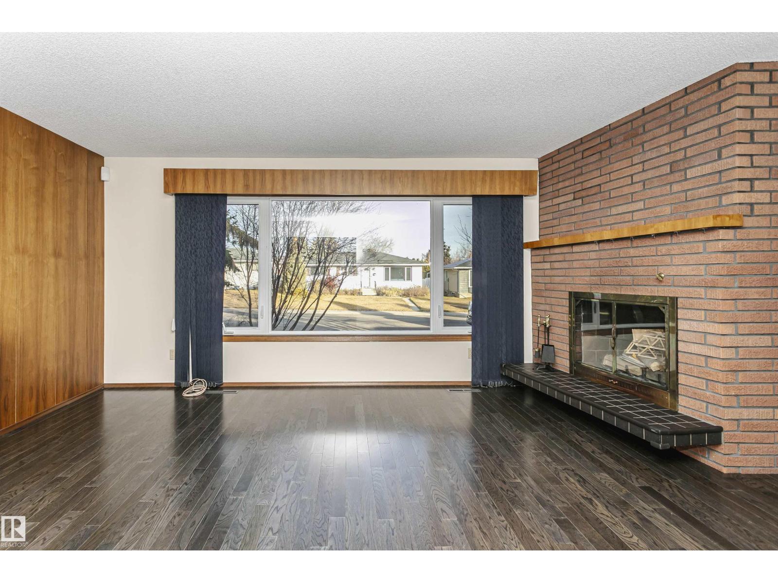 7015 139 Av Nw, Edmonton, Alberta  T5C 2M3 - Photo 5 - E4464930