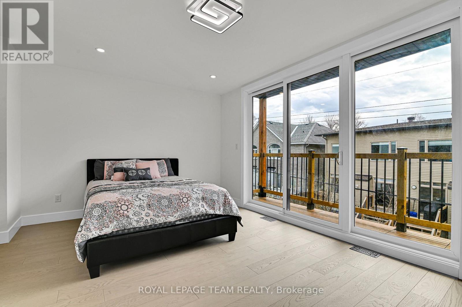 826 Alpine Avenue, Ottawa, Ontario  K2B 5R6 - Photo 25 - X12517970