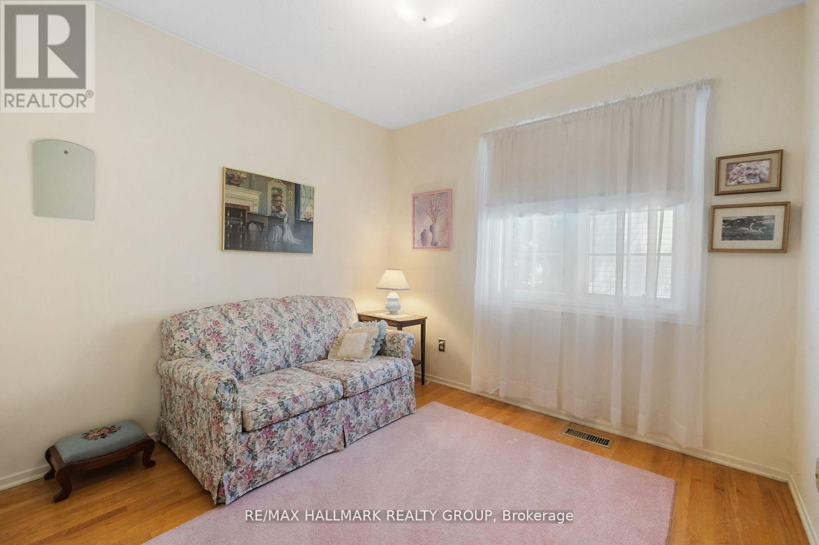 625 Trelawny Private, Ottawa, Ontario  K2C 3M9 - Photo 16 - X12518096