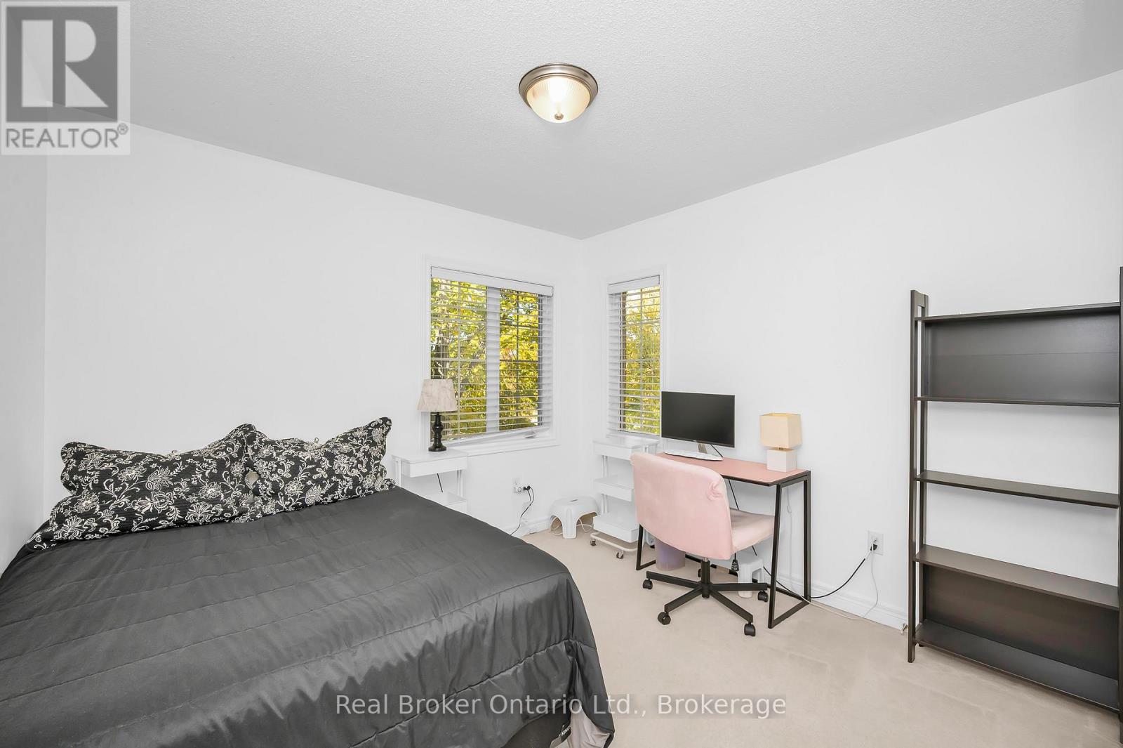 2054 Bloomfield Drive, Oakville, Ontario L6M 3W3 - Photo 28 - W12518032