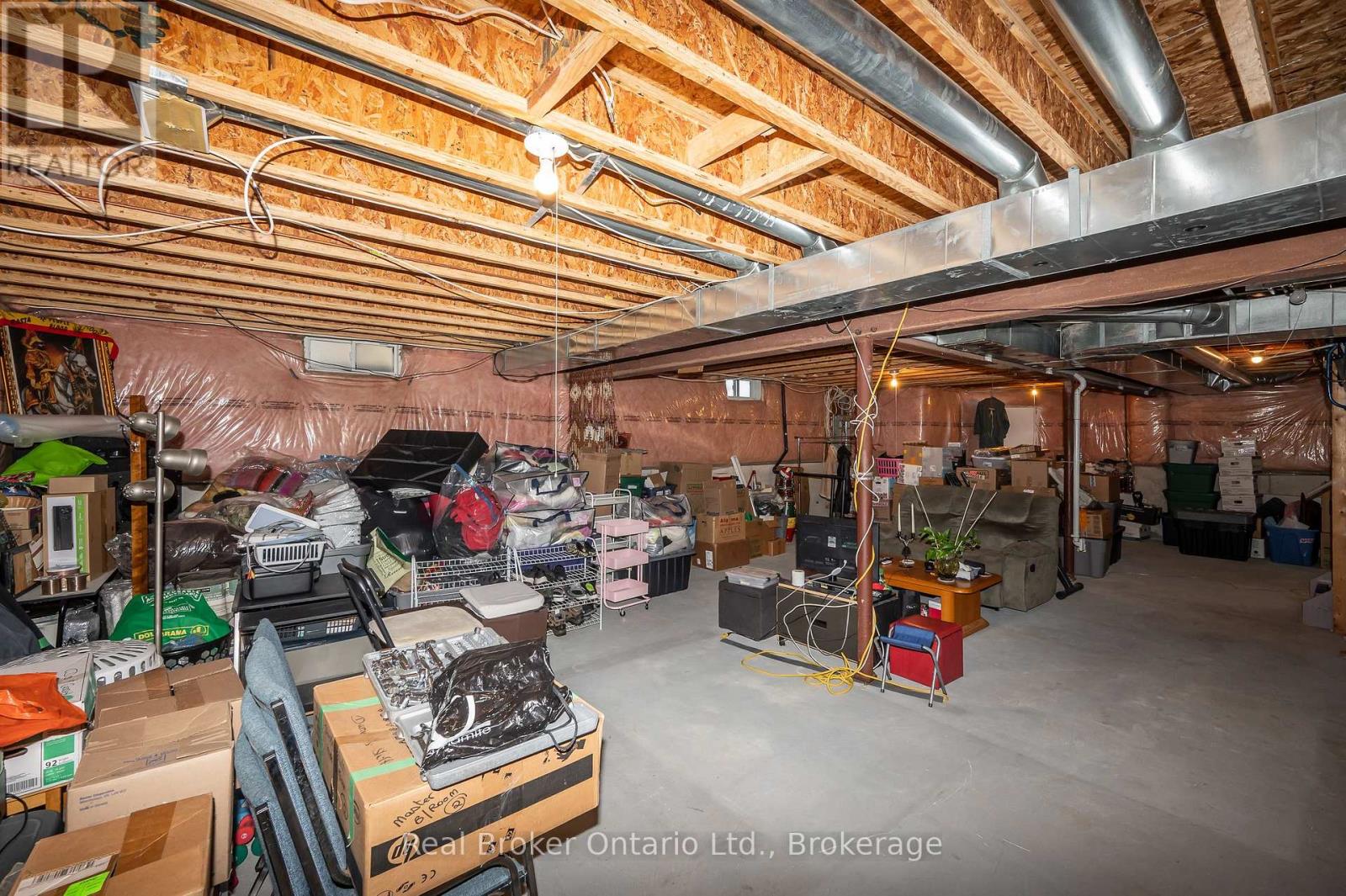 2054 Bloomfield Drive, Oakville, Ontario L6M 3W3 - Photo 35 - W12518032