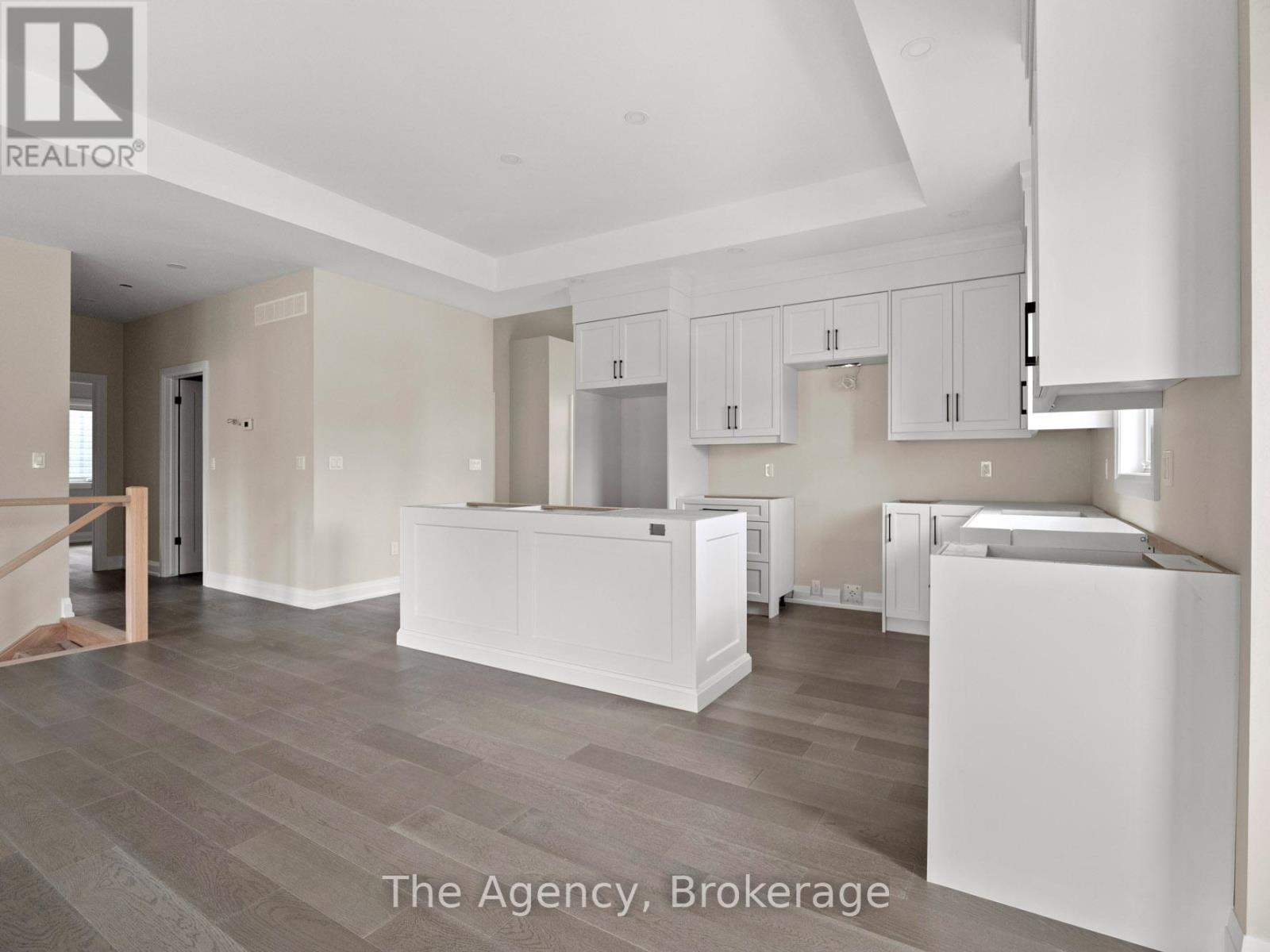 118 Willowbrook Drive, Welland, Ontario  L3C 0G2 - Photo 9 - X12518086