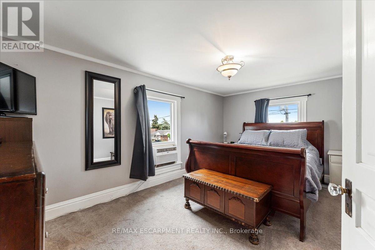 231 Vine Street, St. Catharines, Ontario  L2M 4S9 - Photo 17 - X12517644