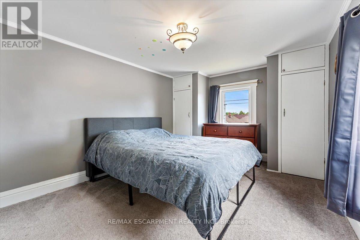 231 Vine Street, St. Catharines, Ontario  L2M 4S9 - Photo 20 - X12517644