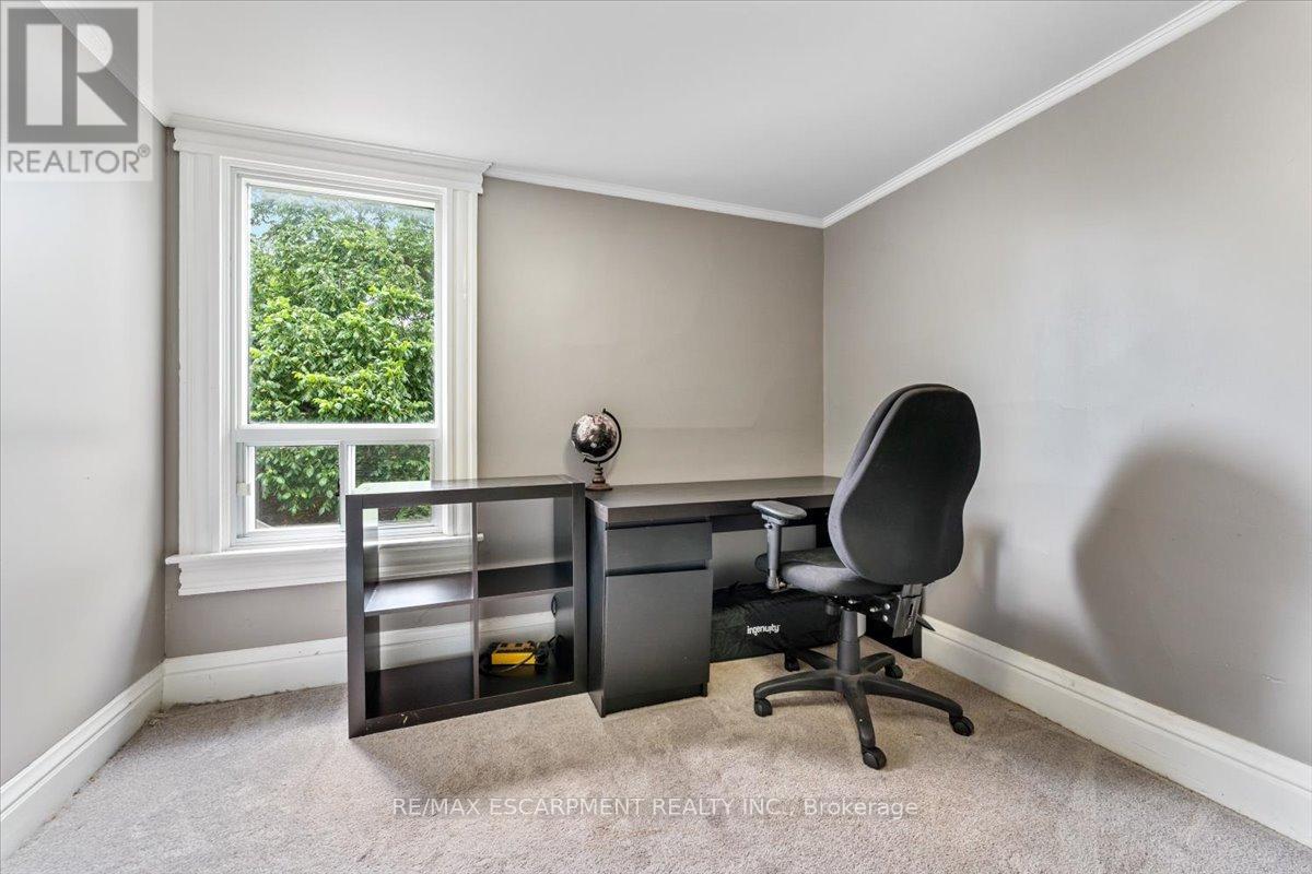 231 Vine Street, St. Catharines, Ontario  L2M 4S9 - Photo 21 - X12517644