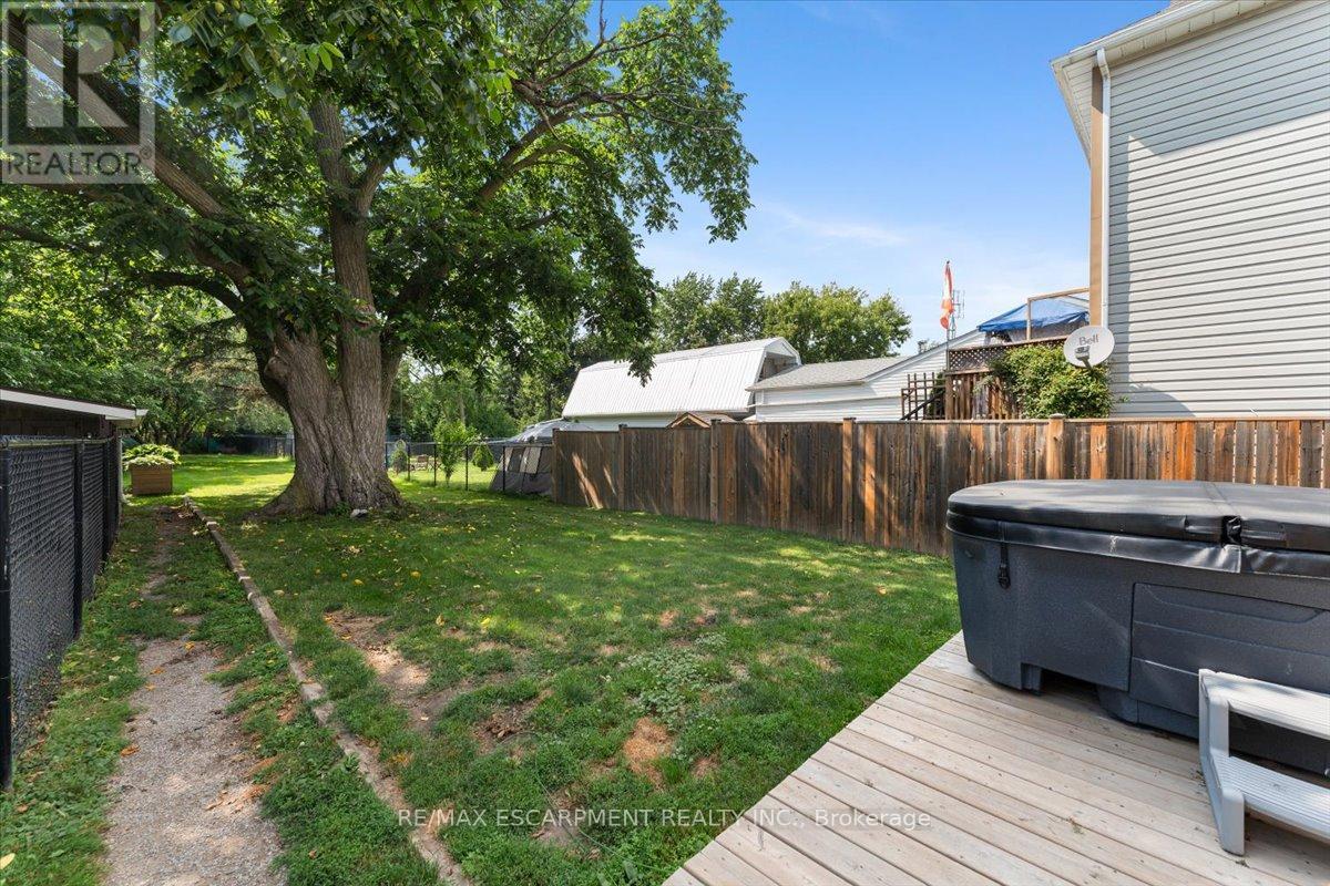 231 Vine Street, St. Catharines, Ontario  L2M 4S9 - Photo 31 - X12517644