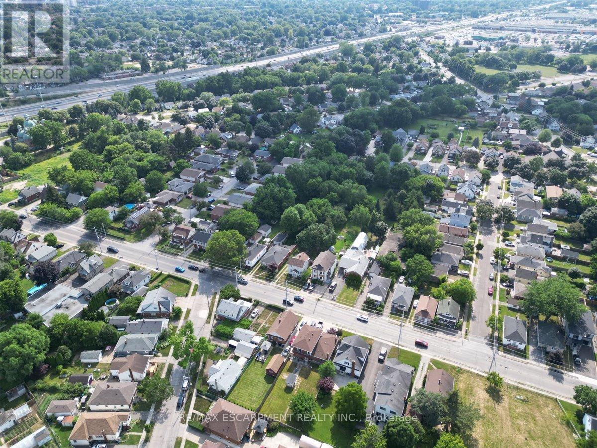 231 Vine Street, St. Catharines, Ontario  L2M 4S9 - Photo 46 - X12517644