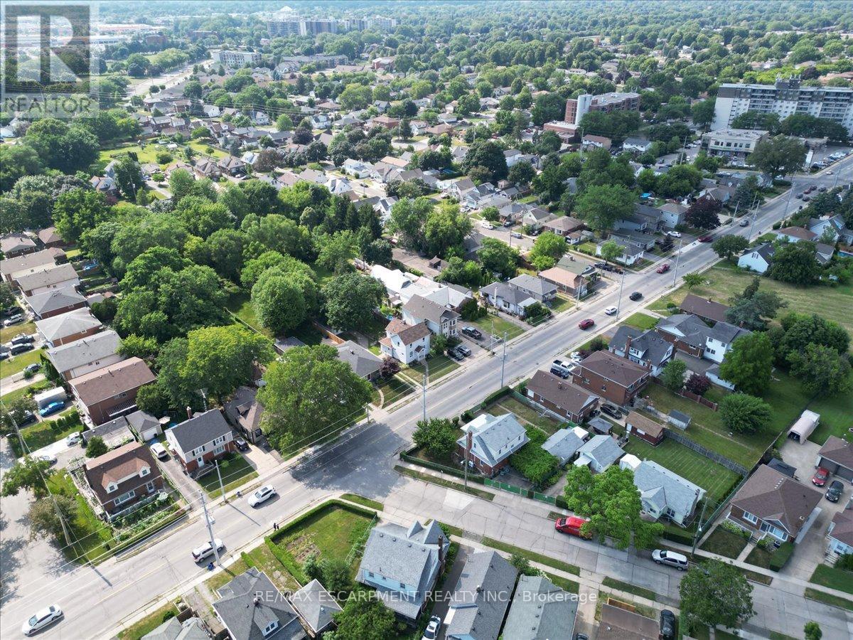 231 Vine Street, St. Catharines, Ontario  L2M 4S9 - Photo 47 - X12517644