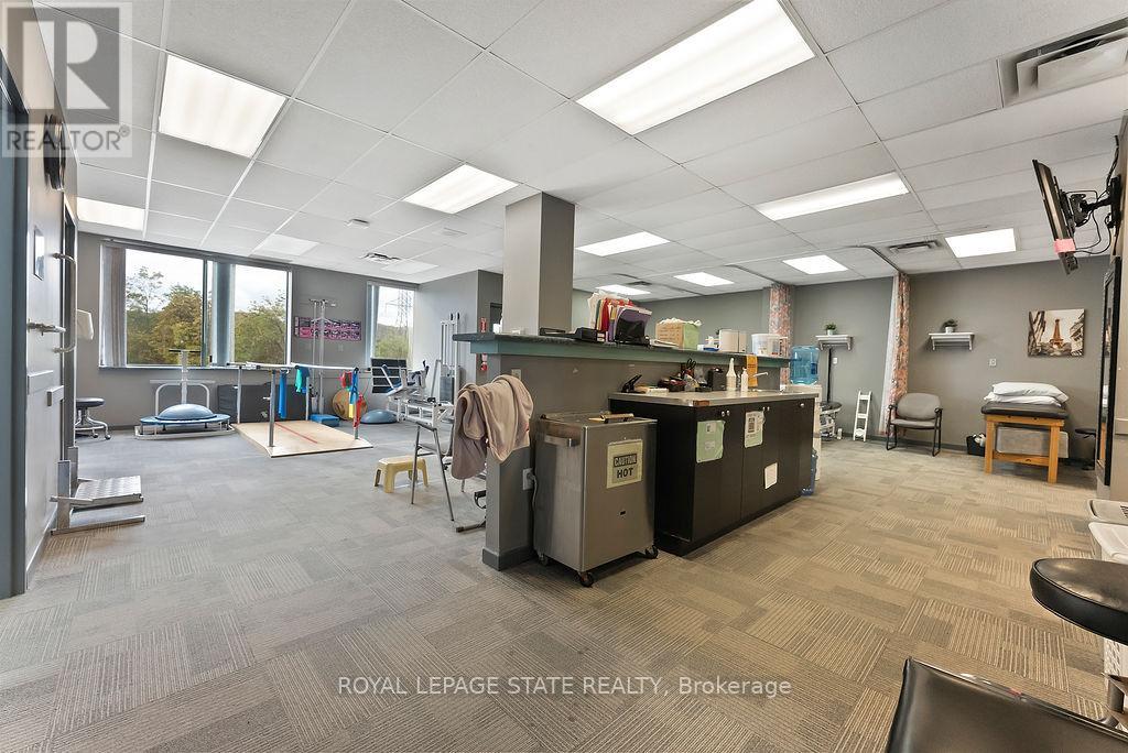 2nd Floor - 10 Ewen Road, Hamilton, Ontario  L8S 3C4 - Photo 19 - X12517660