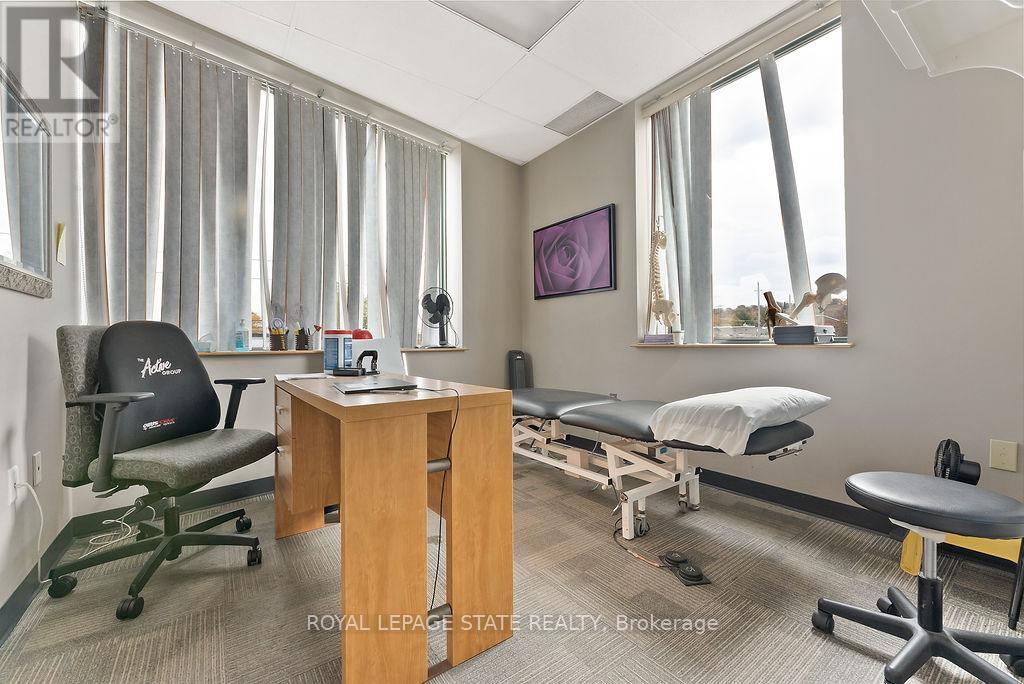 2nd Floor - 10 Ewen Road, Hamilton, Ontario  L8S 3C4 - Photo 22 - X12517660