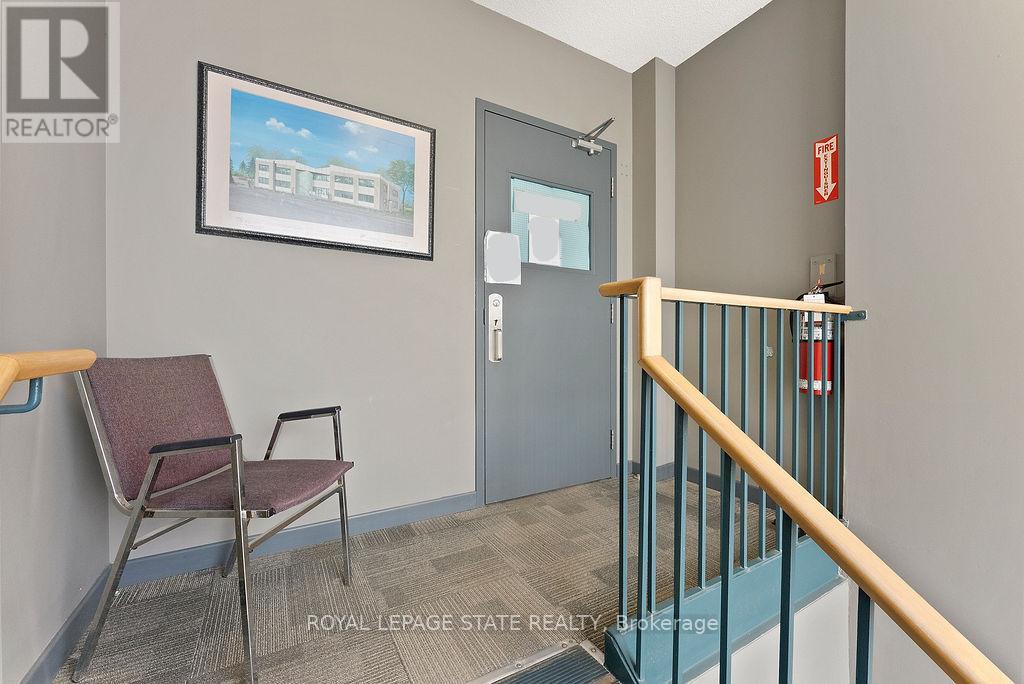 2nd Floor - 10 Ewen Road, Hamilton, Ontario  L8S 3C4 - Photo 27 - X12517660