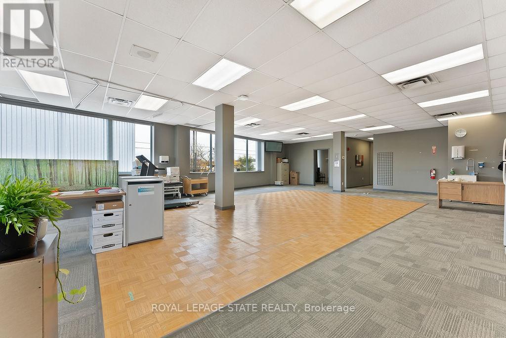 2nd Floor - 10 Ewen Road, Hamilton, Ontario  L8S 3C4 - Photo 6 - X12517660