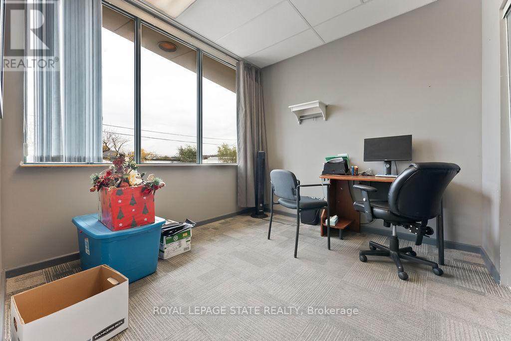 2nd Floor - 10 Ewen Road, Hamilton, Ontario  L8S 3C4 - Photo 7 - X12517660