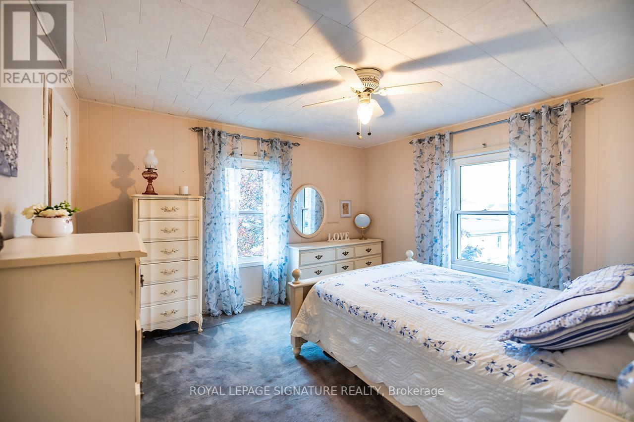 9 South Charles Street, Quinte West, Ontario  K8V 2R8 - Photo 25 - X12517664