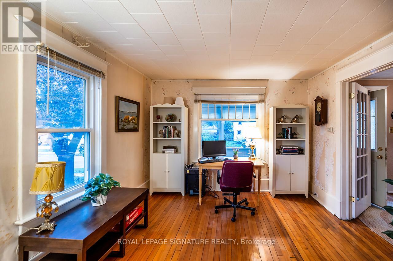 9 South Charles Street, Quinte West, Ontario  K8V 2R8 - Photo 6 - X12517664