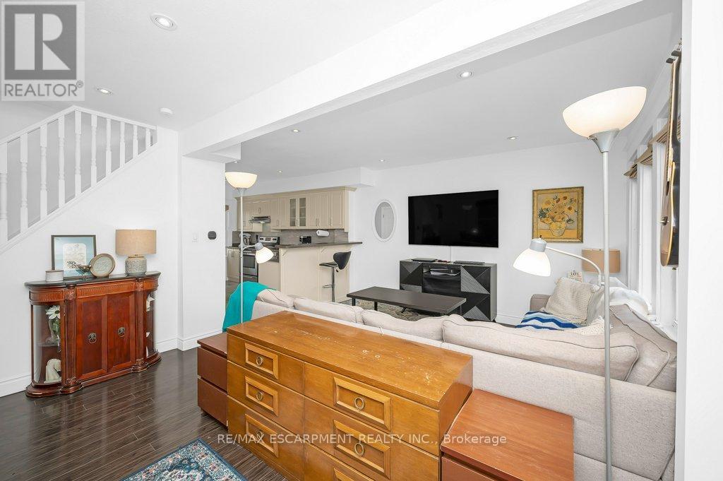 128 Crosthwaite Avenue N, Hamilton, Ontario  L8H 4V5 - Photo 11 - X12517706