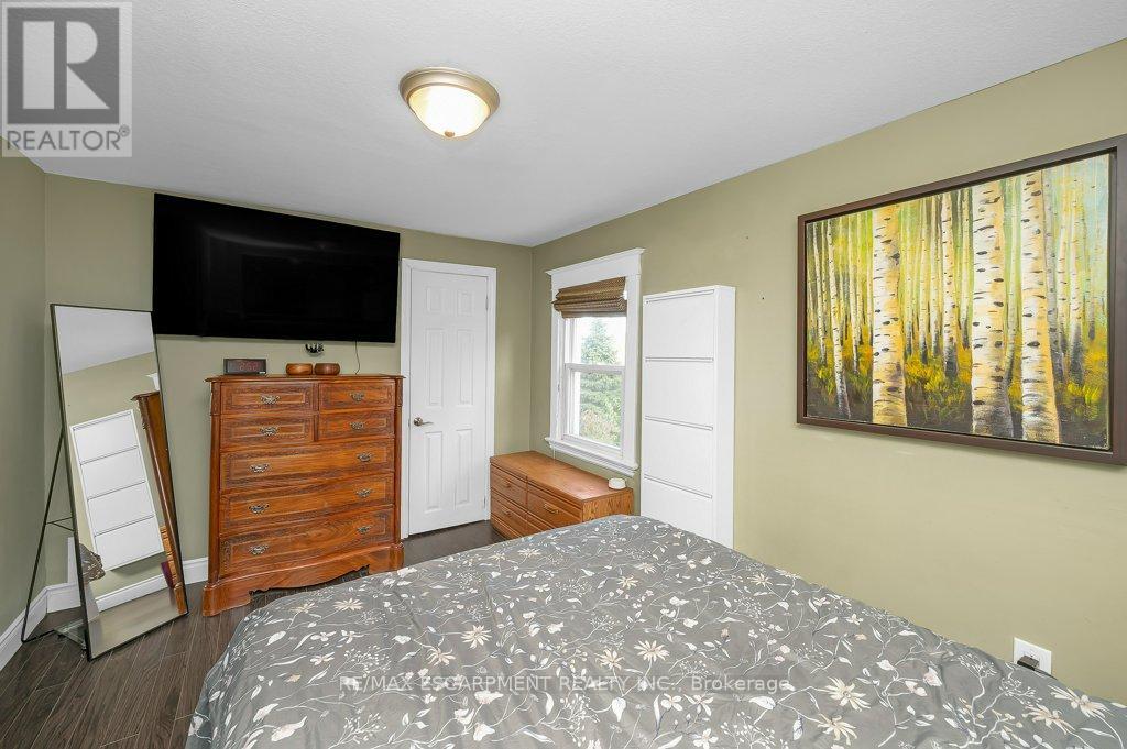 128 Crosthwaite Avenue N, Hamilton, Ontario  L8H 4V5 - Photo 25 - X12517706