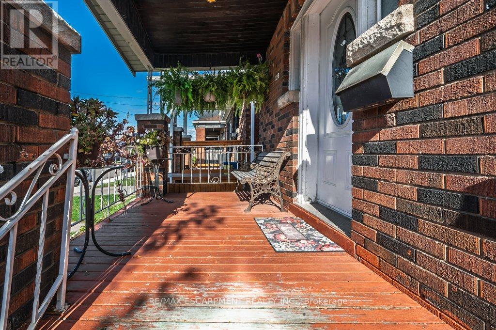 128 Crosthwaite Avenue N, Hamilton, Ontario  L8H 4V5 - Photo 6 - X12517706