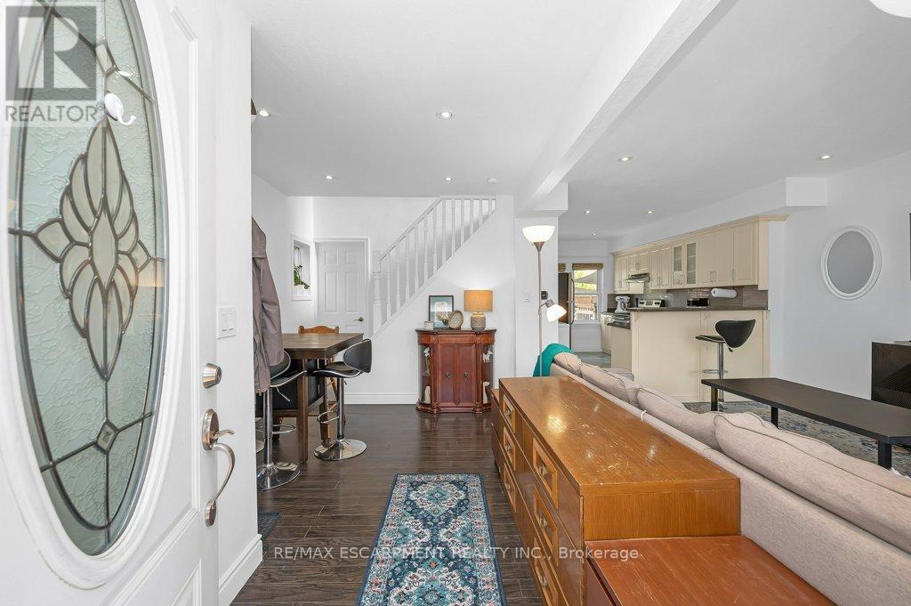 128 Crosthwaite Avenue N, Hamilton, Ontario  L8H 4V5 - Photo 8 - X12517706