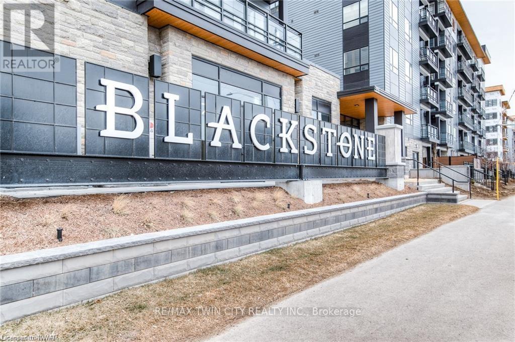 402 - 243 Northfield Drive, Waterloo, Ontario  N2K 0H2 - Photo 2 - X12517716