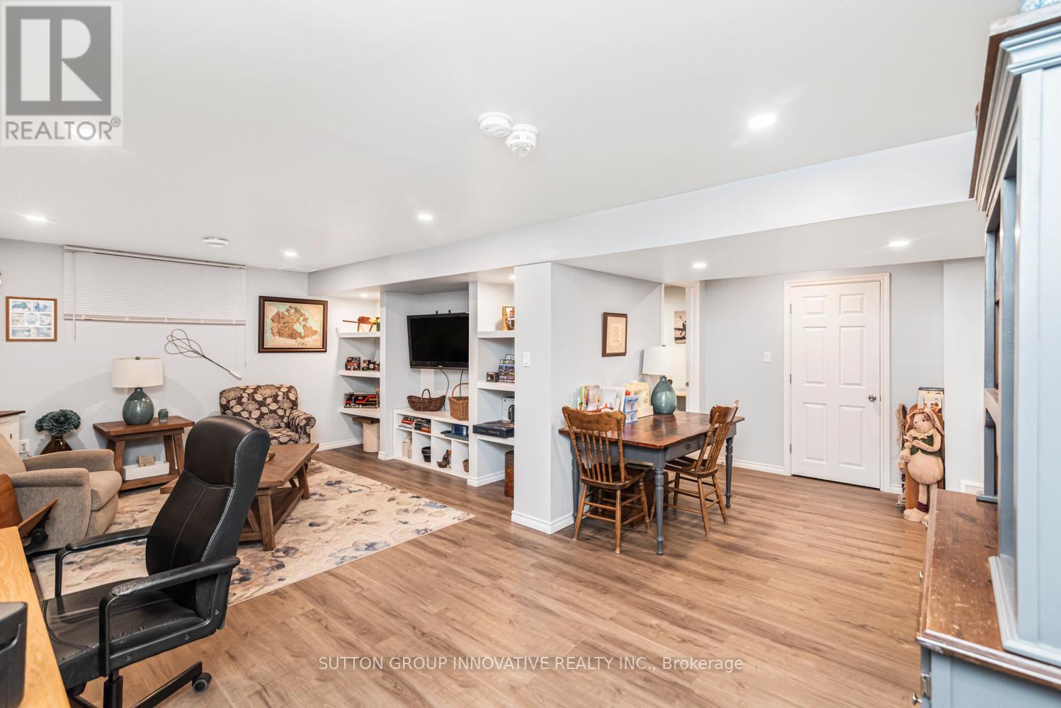 70 Postma Drive, Haldimand, Ontario  N1A 0B2 - Photo 22 - X12517762