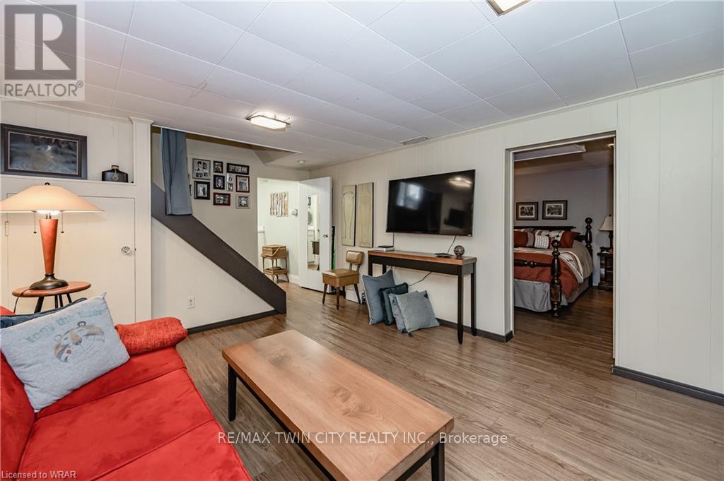 270 Mansion Street, Kitchener, Ontario  N2H 2K7 - Photo 24 - X12517780