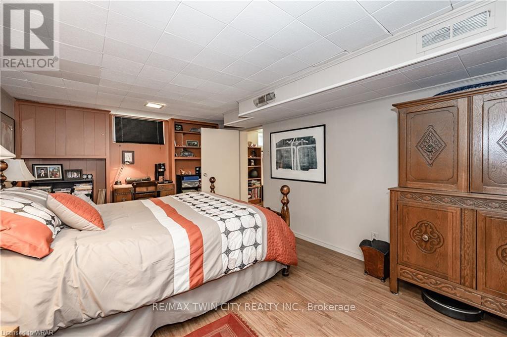 270 Mansion Street, Kitchener, Ontario  N2H 2K7 - Photo 26 - X12517780