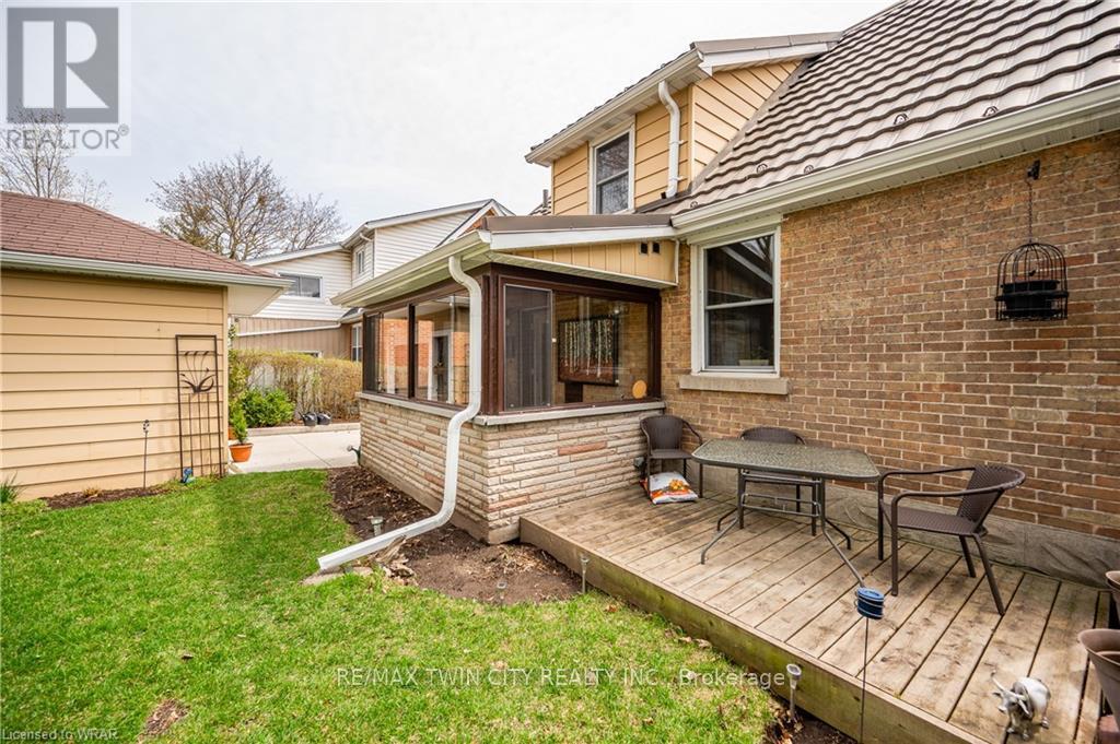 270 Mansion Street, Kitchener, Ontario  N2H 2K7 - Photo 35 - X12517780