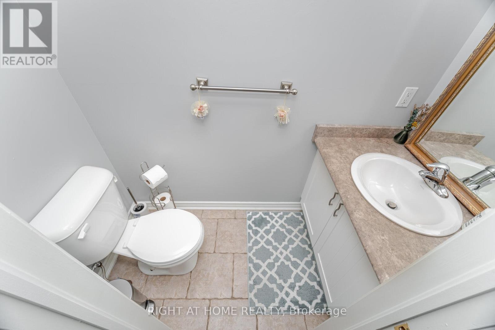 35 - 1085 Harrogate Drive, Hamilton, Ontario  L9K 1R2 - Photo 22 - X12517824