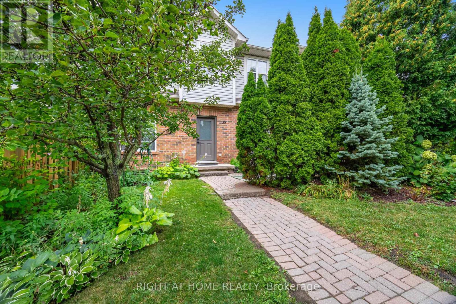 35 - 1085 Harrogate Drive, Hamilton, Ontario  L9K 1R2 - Photo 3 - X12517824