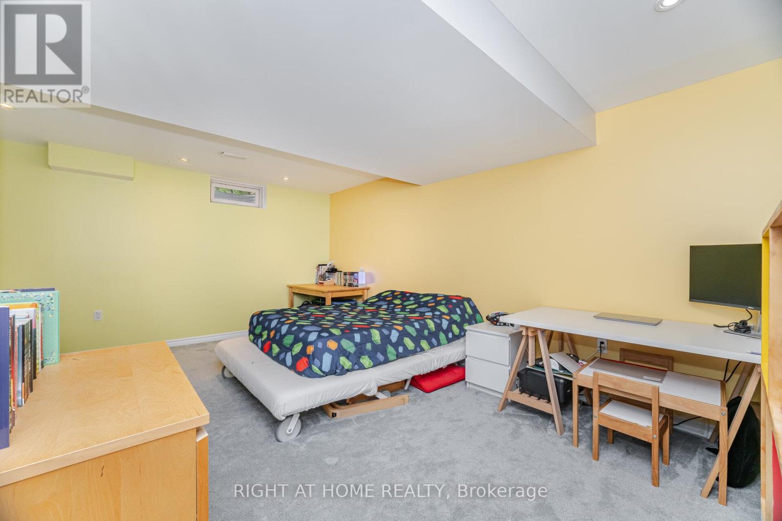 35 - 1085 Harrogate Drive, Hamilton, Ontario  L9K 1R2 - Photo 40 - X12517824