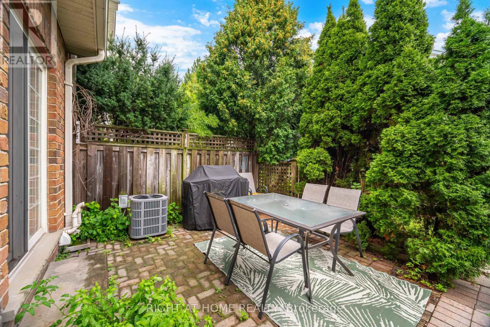 35 - 1085 Harrogate Drive, Hamilton, Ontario  L9K 1R2 - Photo 46 - X12517824