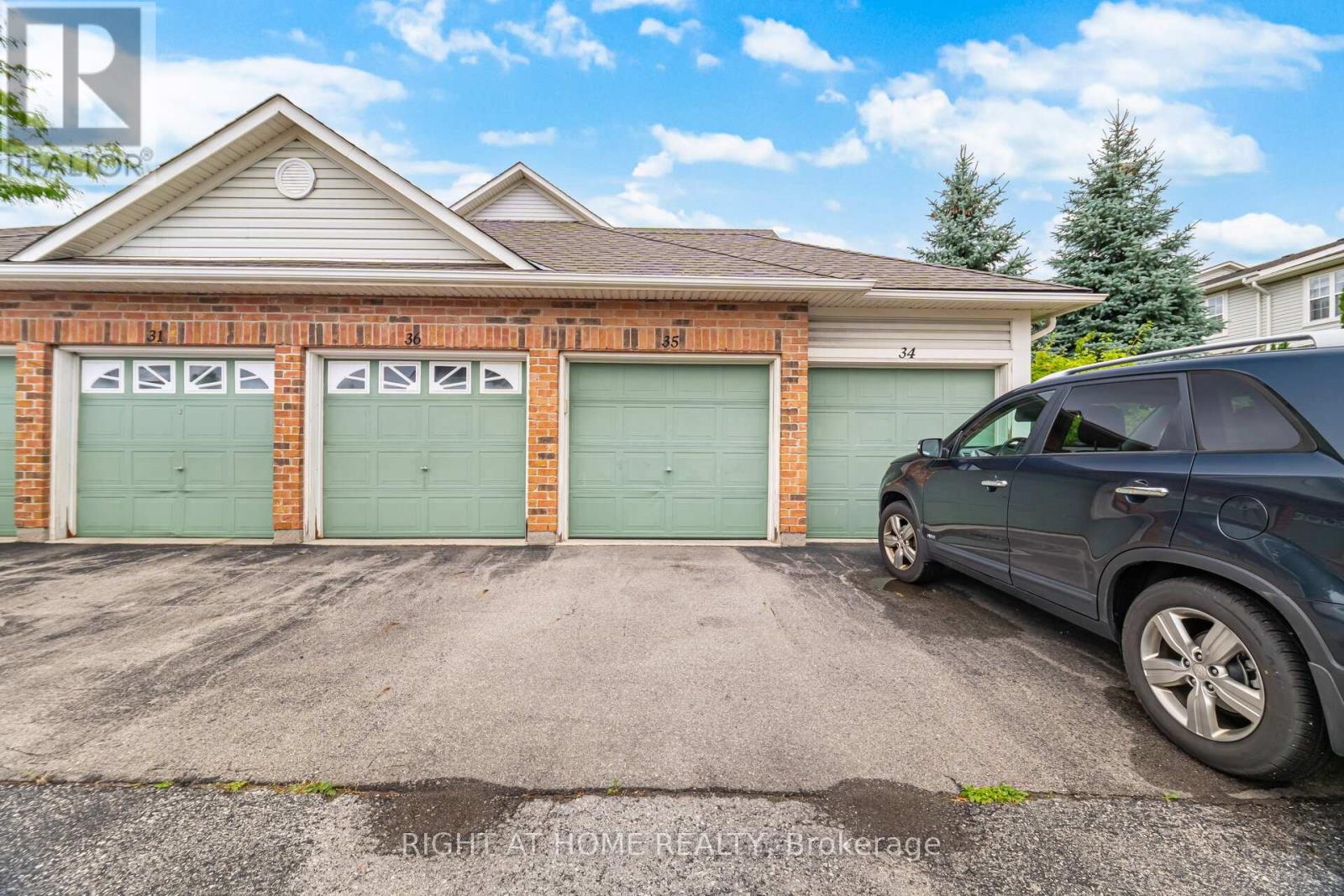 35 - 1085 Harrogate Drive, Hamilton, Ontario  L9K 1R2 - Photo 48 - X12517824