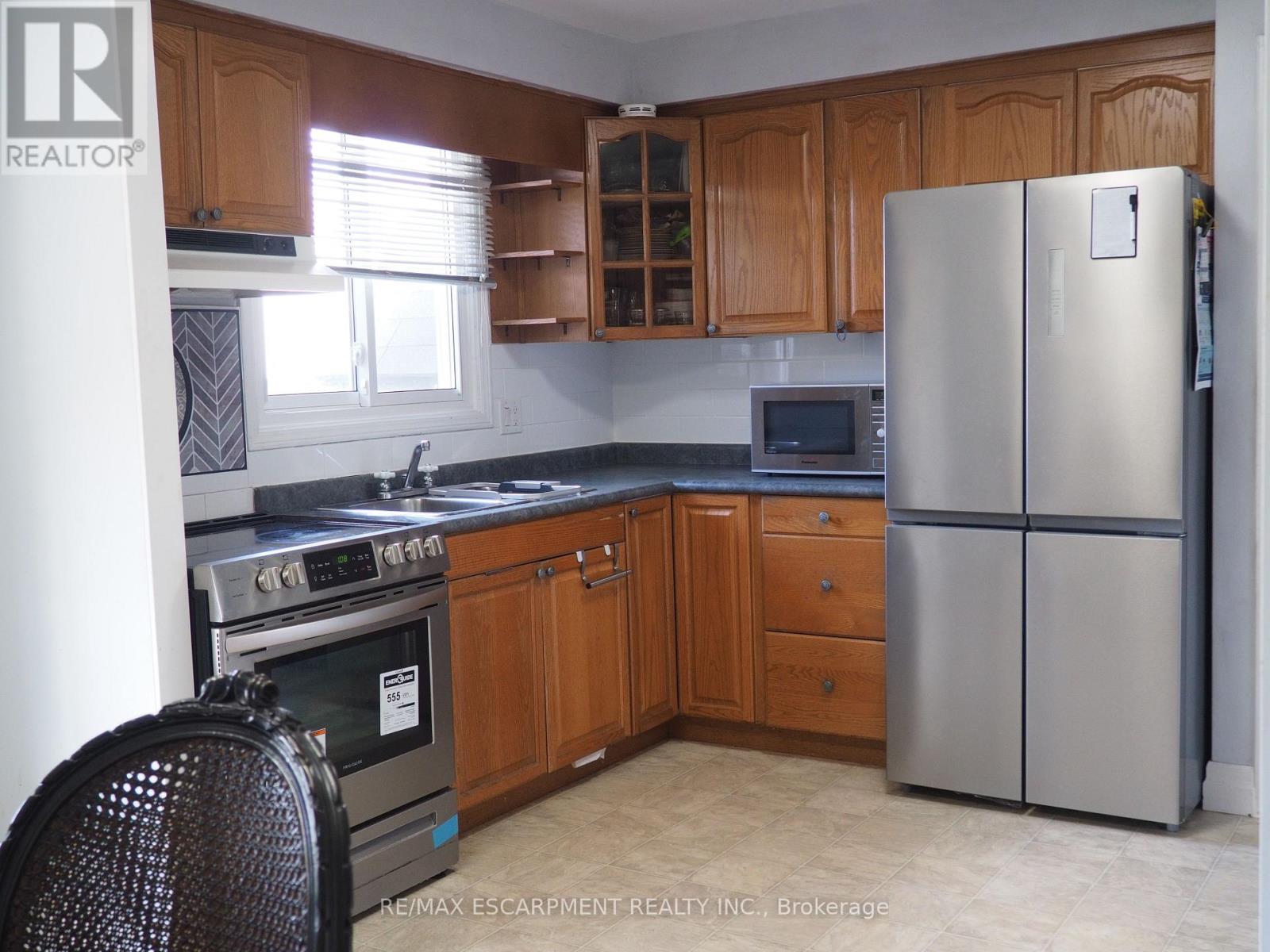 Main - 7543 Redhaven Crescent, Niagara Falls, Ontario  L2G 7H6 - Photo 23 - X12517860
