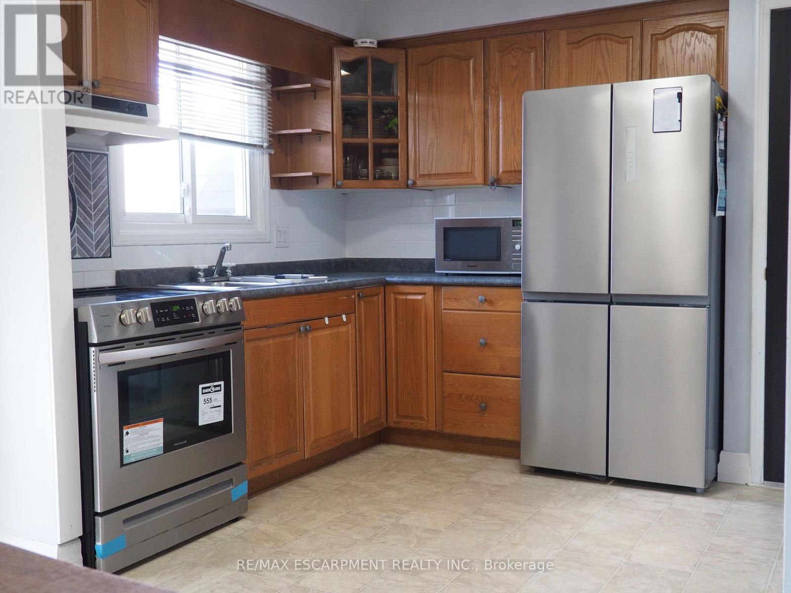 Main - 7543 Redhaven Crescent, Niagara Falls, Ontario  L2G 7H6 - Photo 25 - X12517860