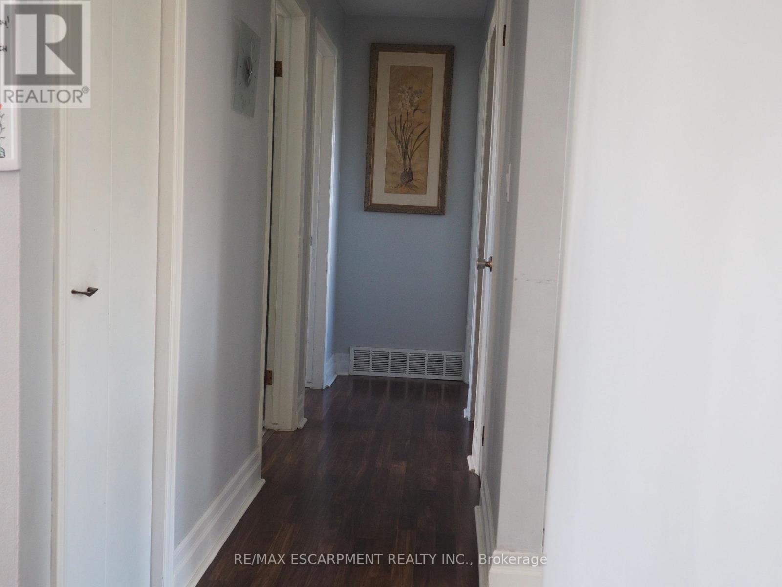 Main - 7543 Redhaven Crescent, Niagara Falls, Ontario  L2G 7H6 - Photo 6 - X12517860