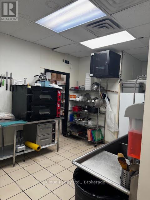 Unknown Address, ,    - Photo 18 - X12517870