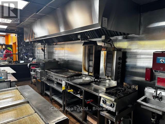 Unknown Address, ,    - Photo 8 - X12517870