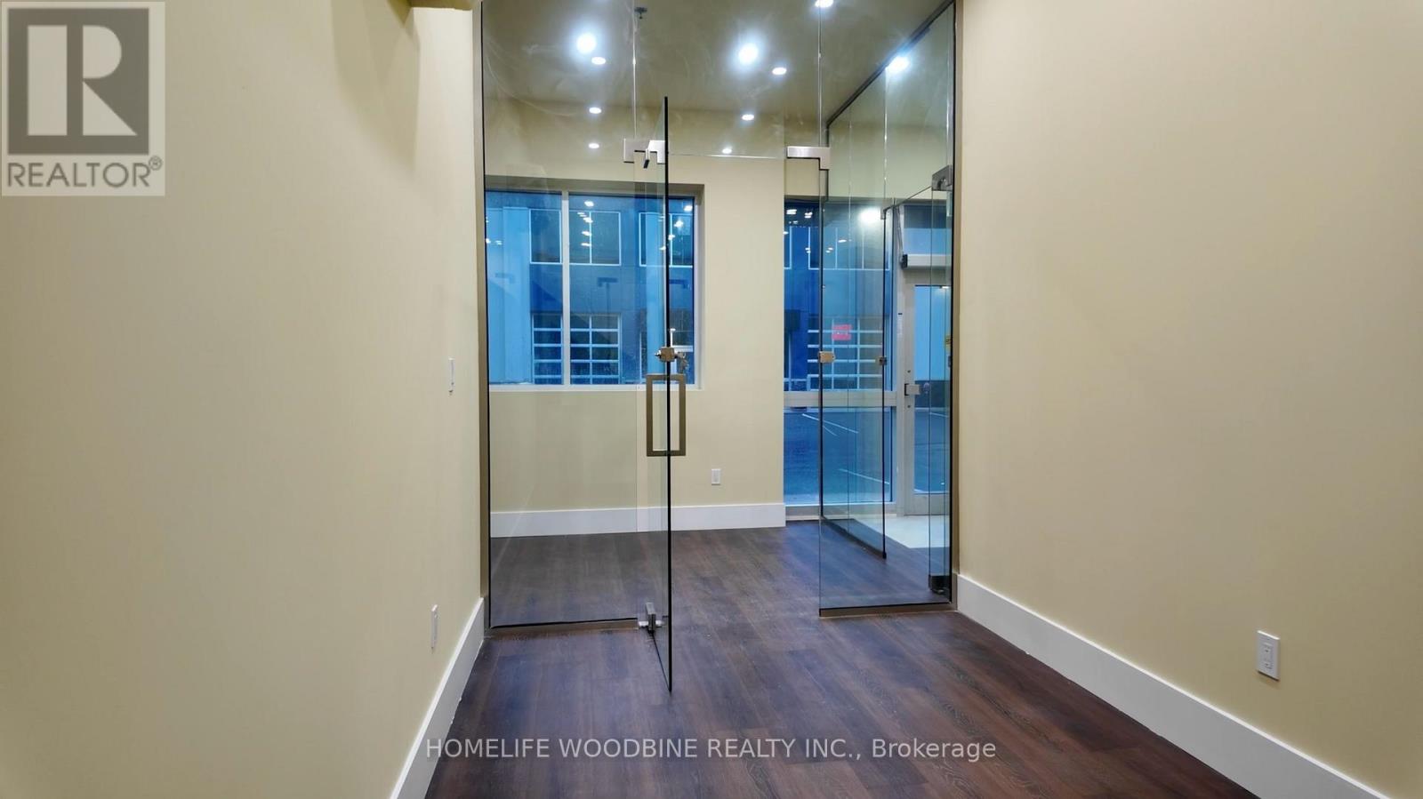 11 - 406 Pritchard Road, Hamilton, Ontario  L8P 4L9 - Photo 5 - X12517902