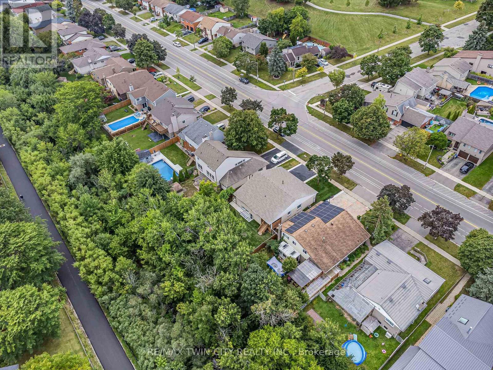 120 Westheights Drive, Kitchener, Ontario  N2N 1J9 - Photo 42 - X12517912